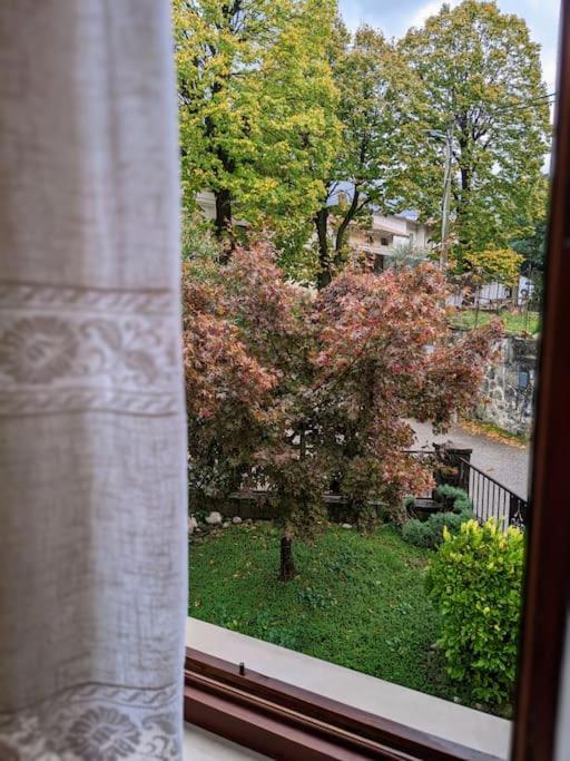 Apartment Kolodvor Dornberk ภายนอก รูปภาพ